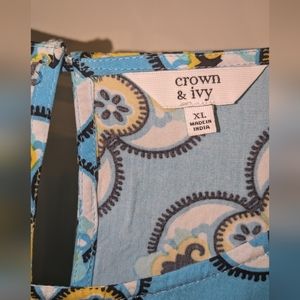 Like New Crown & Ivy Womens XLarge Blouses